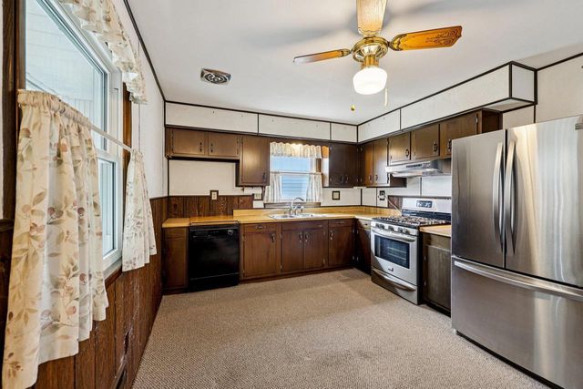 6606 S 20th STREET, Milwaukee, WI 53221