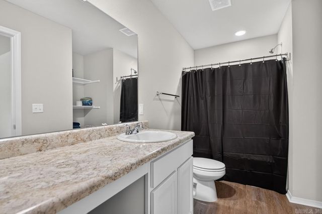 117 James Dr, Beebe, AR 72012