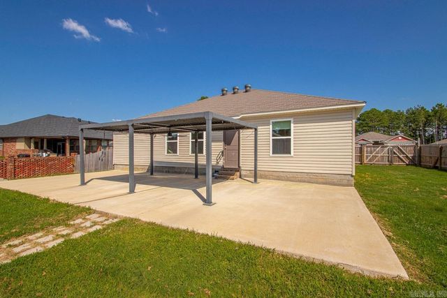 117 James Dr, Beebe, AR 72012