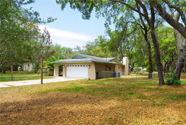 12615 OAK TREE DRIVE, Hudson, FL 34667