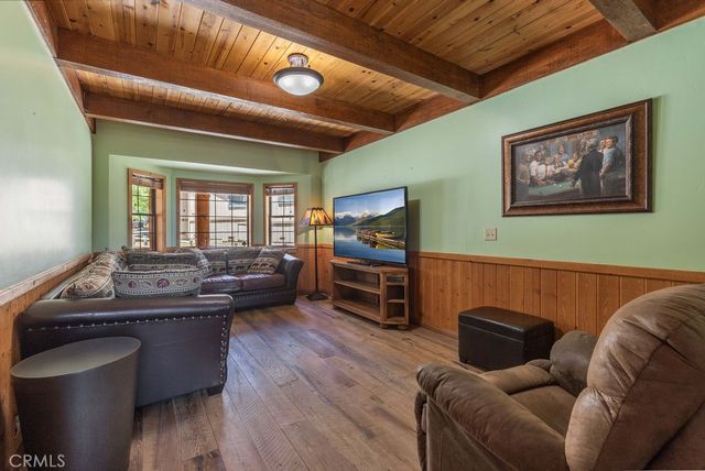 535 Cienega Road, Big Bear Lake, CA 92315