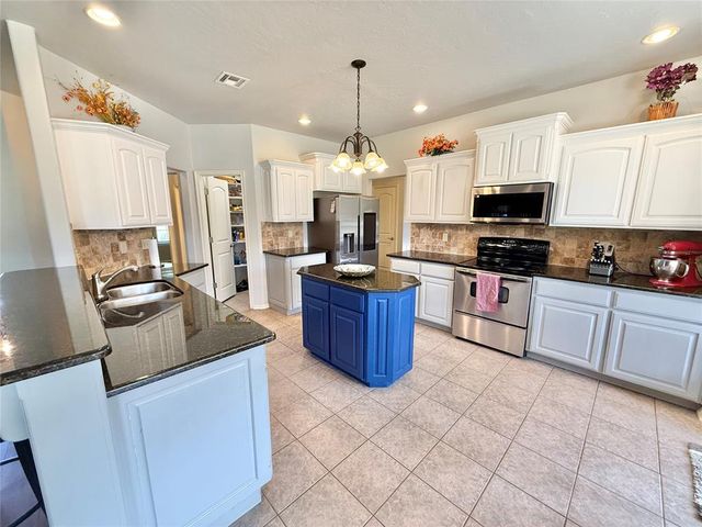 14635 Waterloo Falls Road, Arcadia, OK 73007