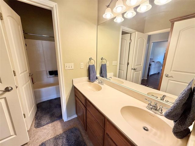 14635 Waterloo Falls Road, Arcadia, OK 73007