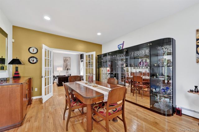 208 Oakland Avenue, Monroe, NY 10950