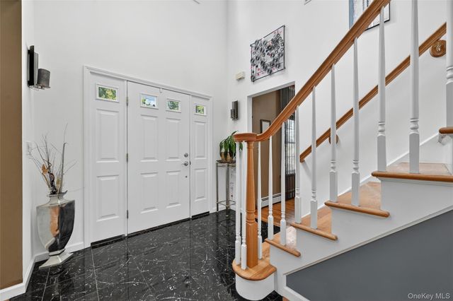208 Oakland Avenue, Monroe, NY 10950