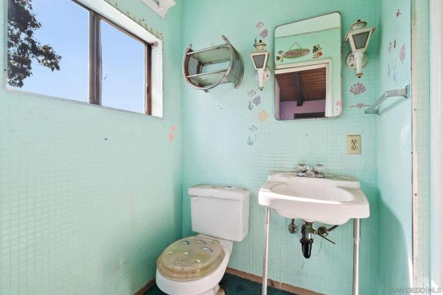 6133 Rainbow Heights Rd, Fallbrook, CA 92028