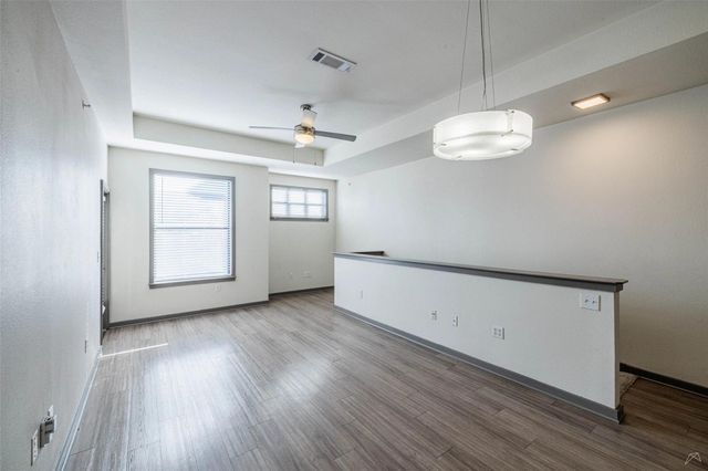 8515 S Interstate 35 RD 06210, Austin, TX 78744