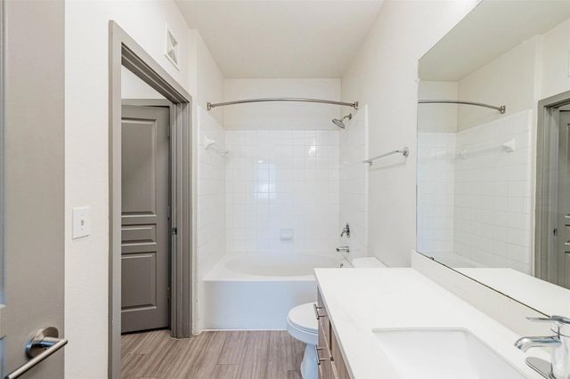 8515 S Interstate 35 RD 06210, Austin, TX 78744