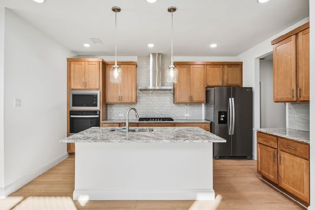 17253 Oxborough Drive, Fort Worth, TX 76247