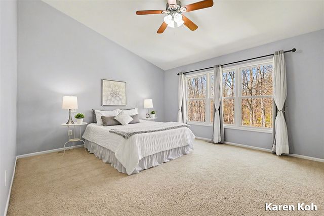 4605 Woodcreek Drive, Grand Rapids, MI 49546