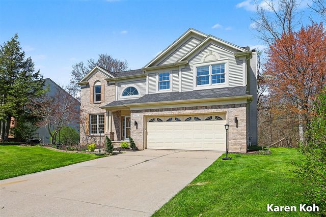 4605 Woodcreek Drive, Grand Rapids, MI 49546