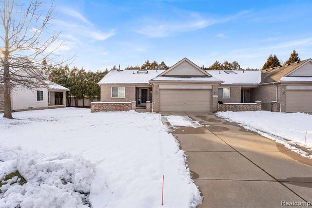 41057 Glenleven Court, Clinton Township, MI 48038