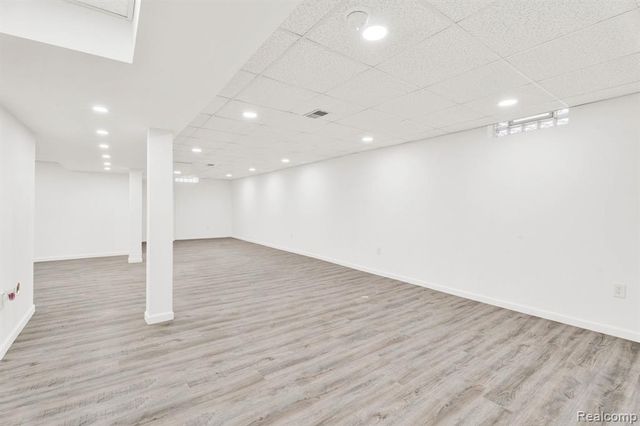 41057 Glenleven Court, Clinton Township, MI 48038