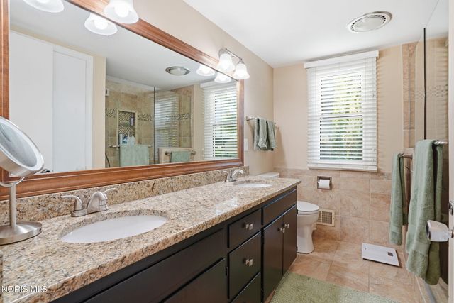4638 Vicksburg Drive, Sylvania, OH 43560