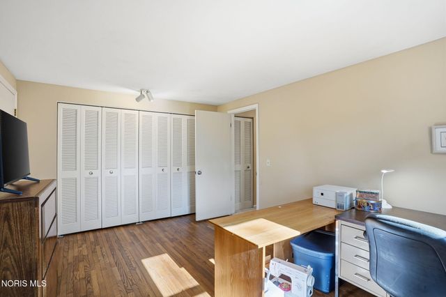 4638 Vicksburg Drive, Sylvania, OH 43560