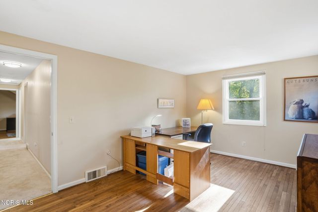 4638 Vicksburg Drive, Sylvania, OH 43560