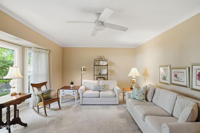 4638 Vicksburg Drive, Sylvania, OH 43560
