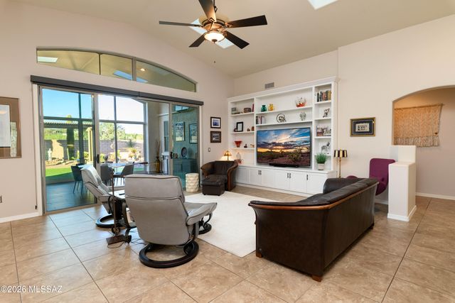 4180 W Distant Wash Court, Marana, AZ 85658