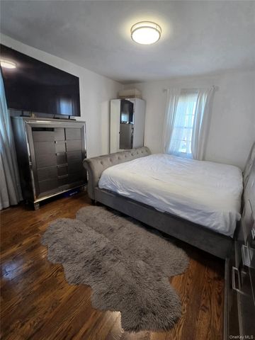 195-20 122nd Avenue, Springfield Gardens, NY 11413