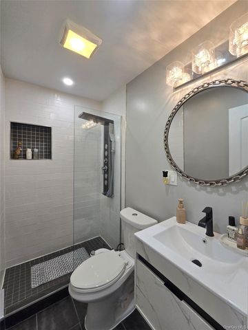 195-20 122nd Avenue, Springfield Gardens, NY 11413