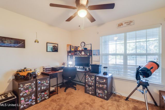 125 Hayden Avenue, Pass Christian, MS 39571