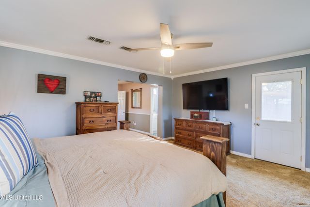 125 Hayden Avenue, Pass Christian, MS 39571