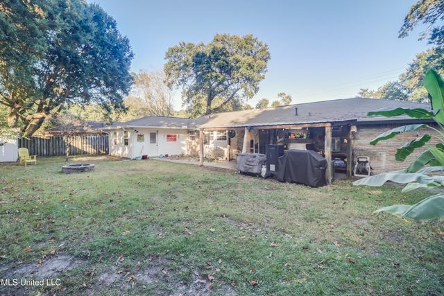 125 Hayden Avenue, Pass Christian, MS 39571