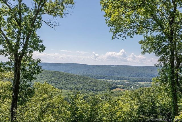 33 Nodine Pasture Road, Kent, CT 06757