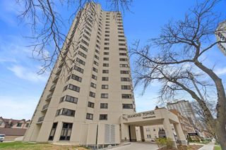 1633 N Prospect AVENUE #4C, Milwaukee, WI 53202