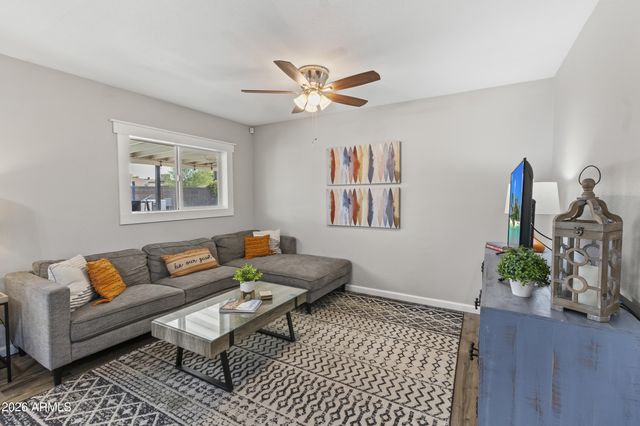 3109 E LARKSPUR Drive, Phoenix, AZ 85032