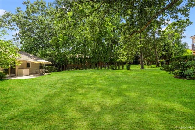 31 Claudet Way, Eastchester, NY 10709