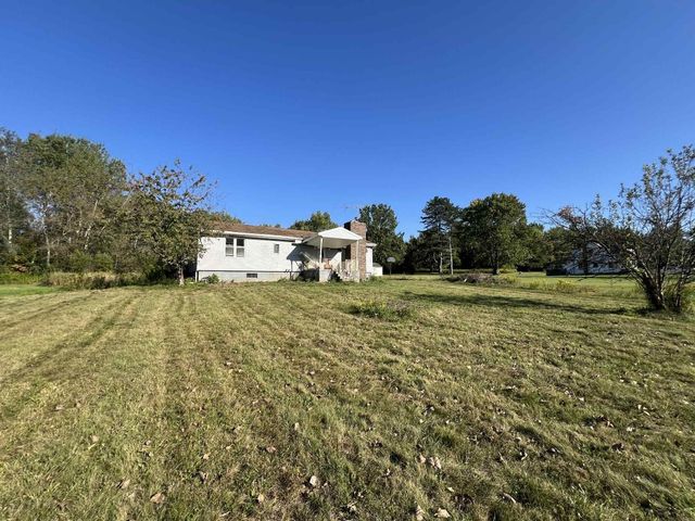 5615 PECK Road, Erie, PA 16510