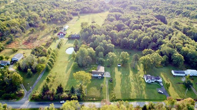 5615 PECK Road, Erie, PA 16510