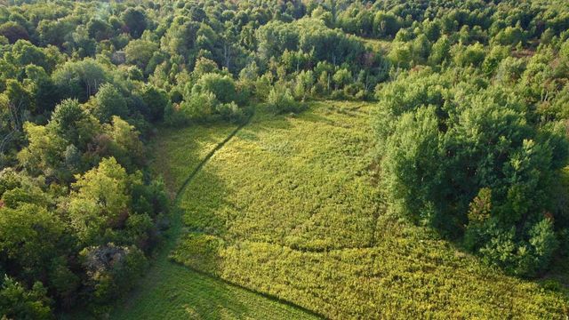 5615 PECK Road, Erie, PA 16510