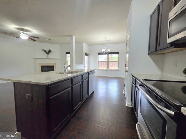 106 Southwind Circle, Newnan, GA 30265