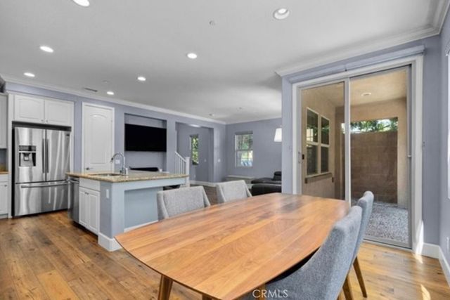 209 Firefly, Irvine, CA 92618