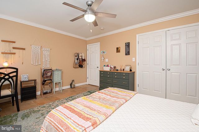 3201 HOWELLSVILLE RD, Front Royal, VA 22630