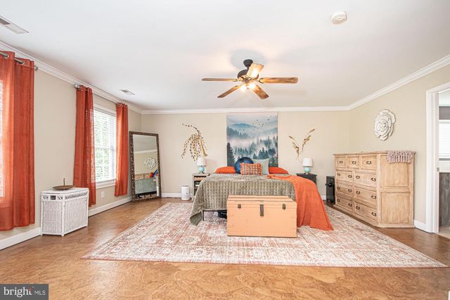 3201 HOWELLSVILLE RD, Front Royal, VA 22630