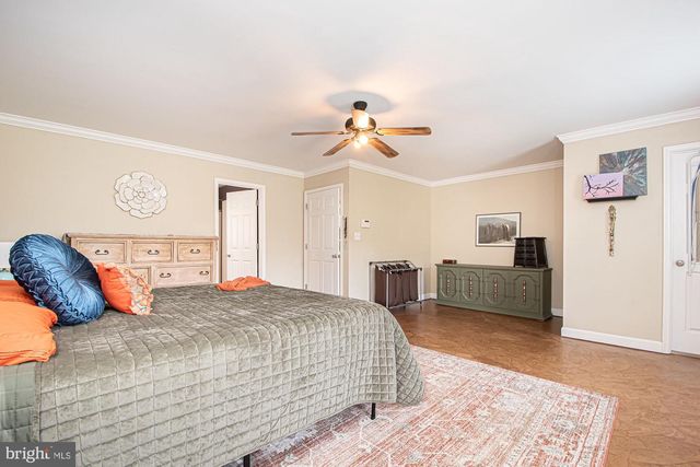 3201 HOWELLSVILLE RD, Front Royal, VA 22630