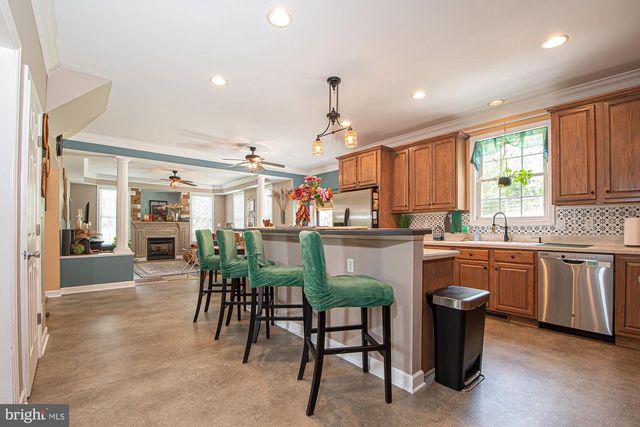 3201 HOWELLSVILLE RD, Front Royal, VA 22630