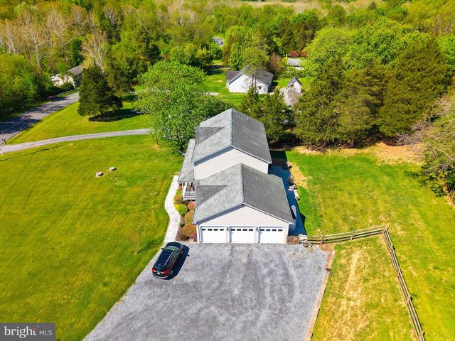 3201 HOWELLSVILLE RD, Front Royal, VA 22630