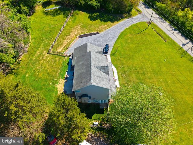 3201 HOWELLSVILLE RD, Front Royal, VA 22630
