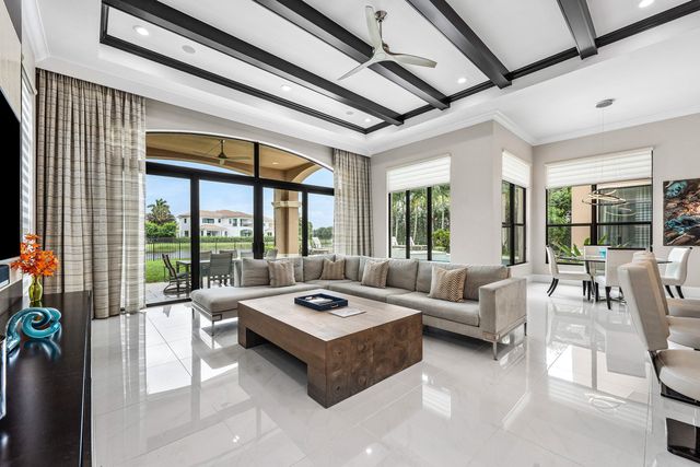 9616 Moritz Way, Delray Beach, FL 33446