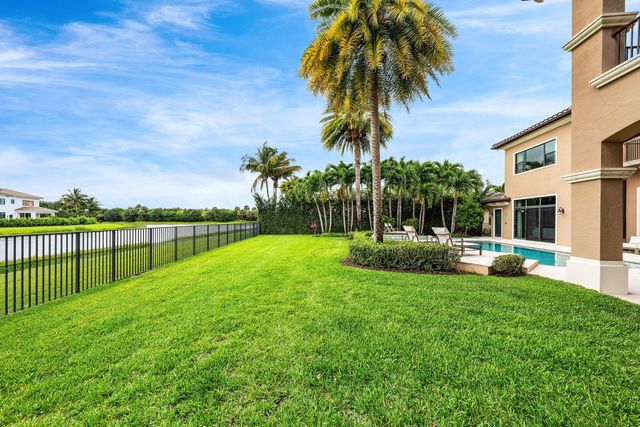 9616 Moritz Way, Delray Beach, FL 33446