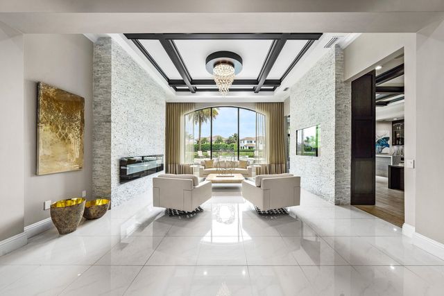 9616 Moritz Way, Delray Beach, FL 33446