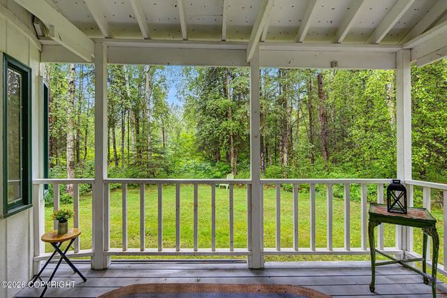 22876 Needels Loop, Chugiak, AK 99567