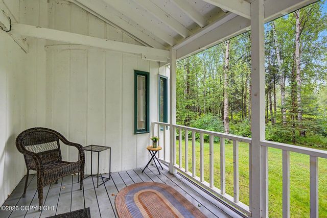 22876 Needels Loop, Chugiak, AK 99567