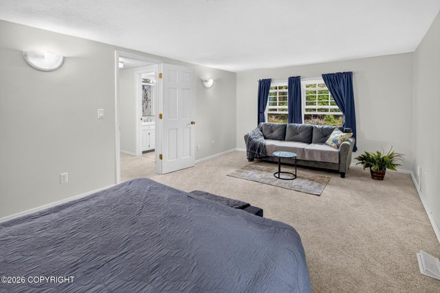 22876 Needels Loop, Chugiak, AK 99567