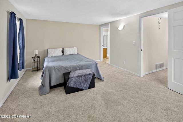 22876 Needels Loop, Chugiak, AK 99567