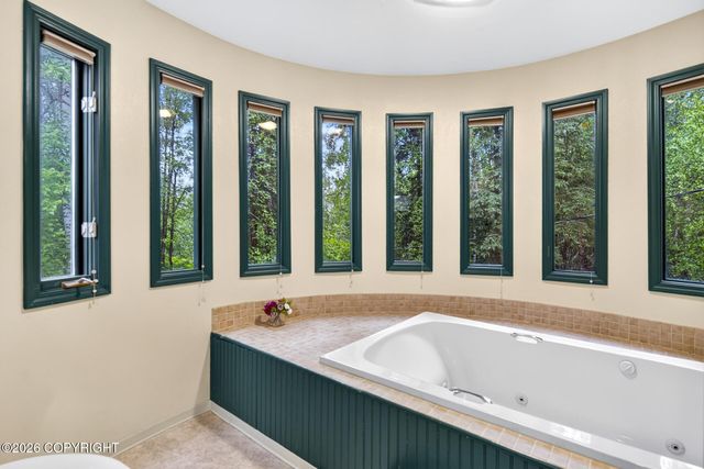 22876 Needels Loop, Chugiak, AK 99567